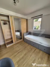 Apartament cu 3 camere, 2 băi, intermediar Parcare subteran 