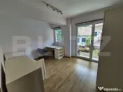 Apartament cu 3 camere, 2 băi, intermediar Parcare subteran 
