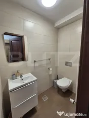 Apartament cu 3 camere, 2 băi, intermediar Parcare subteran 