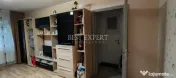Apartament 4 camere cu geam la baie, bloc reabilitat