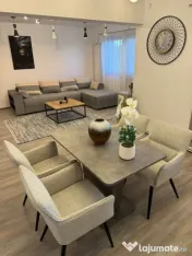 Apartament lux 3 camere,2 băi zona Spitalul Județean