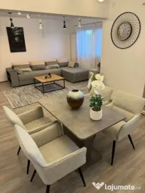 Apartament lux 3 camere,2 băi zona Spitalul Județean