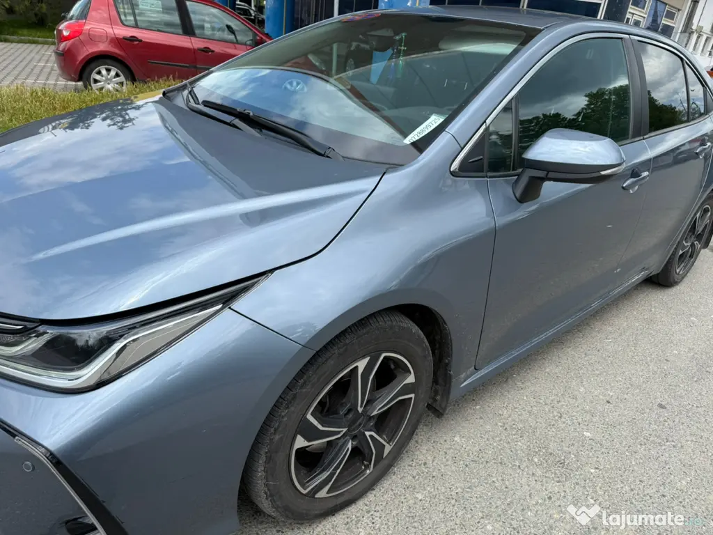 TOYOTA Corolla 2023 — imagine 10