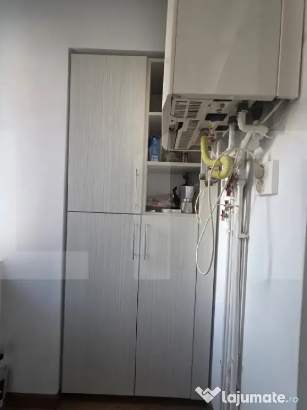 Apartament decomandat cu 2 camere intr-o zona apreciata.