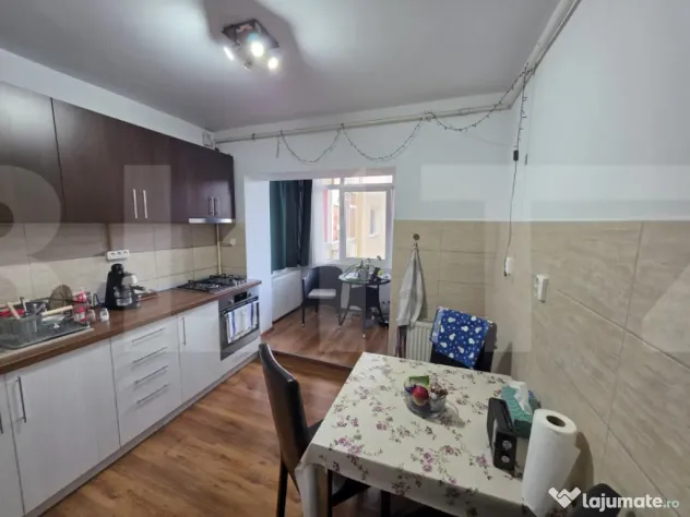 Apartament decomandat cu 2 camere intr-o zona apreciata.