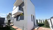 Casa Individuala - 4 camere - 3 bai - 310mp teren 