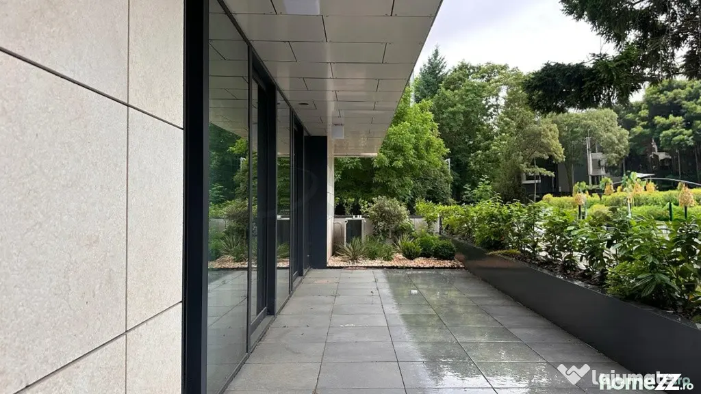 Apartament Aviatorilor l Terasa si gradina 133 mp