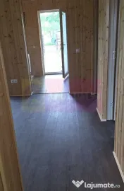 Casa de vanzare cu 4 camere in Brebu