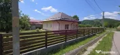 Casa de vanzare cu 4 camere in Brebu
