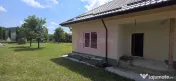 Casa de vanzare cu 4 camere in Brebu
