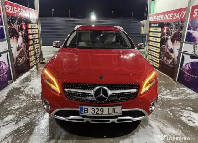 Mercedes GLA 180 2019 IMPECABILĂ | 83.000 km | Piele crem | Ca nouă
