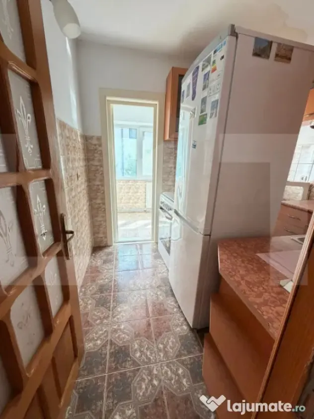Apartament cu 2 camere, decomandat, 50mp, zona Bulevard