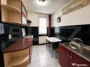 Apartament 2 camere , bloc cu lift, izolat termic , etaj 3,