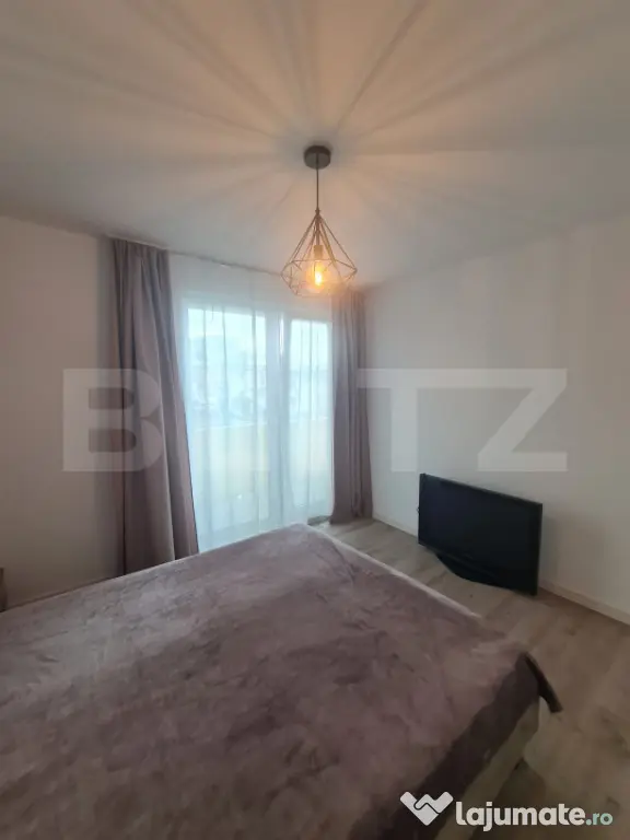 2 camere, bucatarie inchisa, zona Teilor