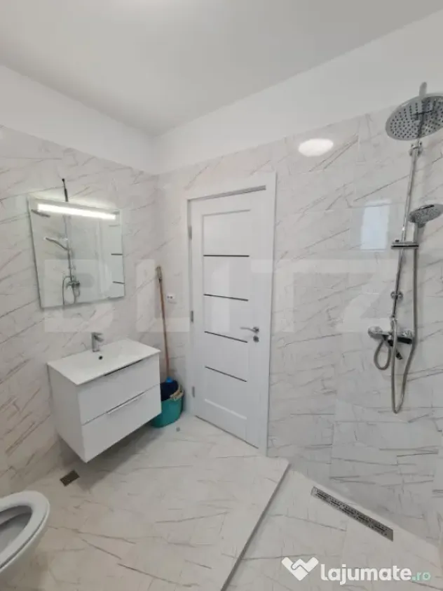 2 camere, bucatarie inchisa, zona Teilor