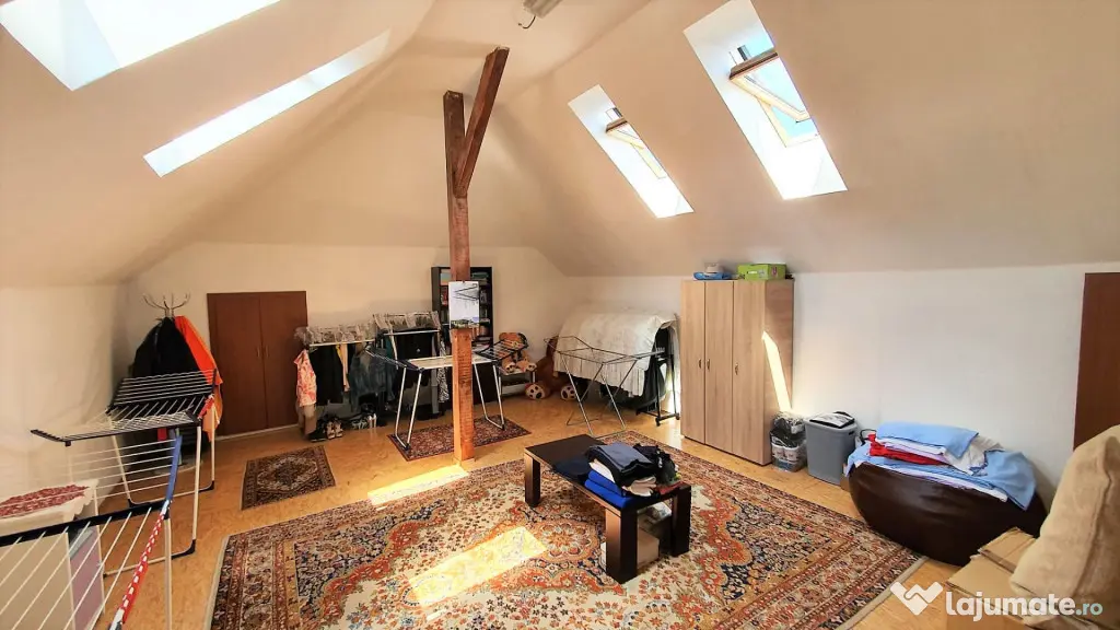 Casa 300 mp cu teren 430 mp Calea Poplacii