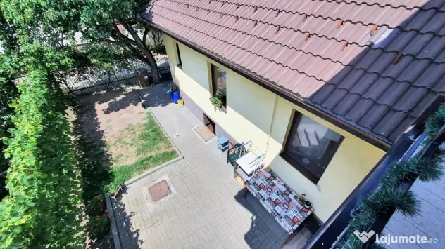 Casa 300 mp cu teren 430 mp Calea Poplacii