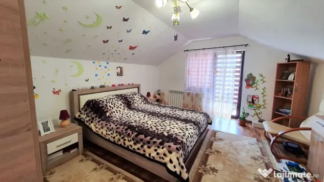 Casa 300 mp cu teren 430 mp Calea Poplacii