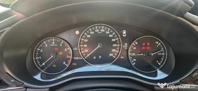 Mazda 3 skyactiv X - 186 cp