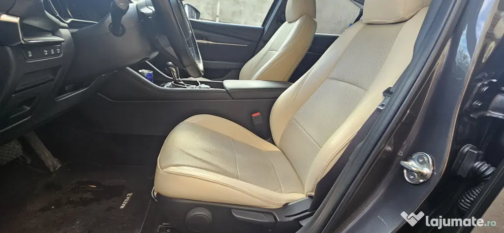 Mazda 3 skyactiv X - 186 cp