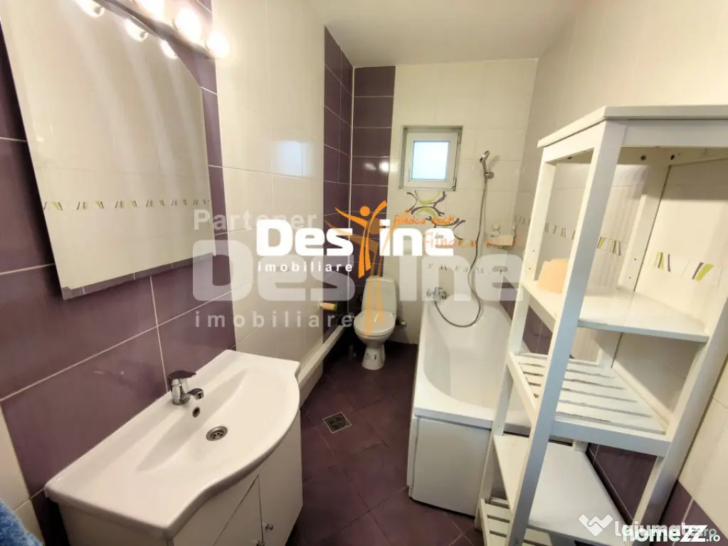 Apartament 3c mobilat și utilat, cu balcon + loc parcare