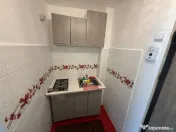 Garsoniera zona CET