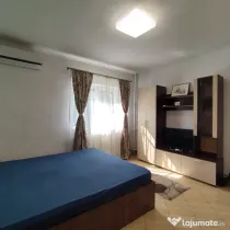 Garsonieră de închiriat