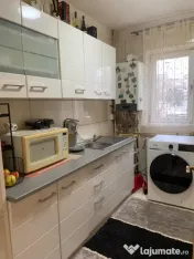 Apartament 2 camere, 55 mp, zona Bals