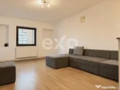 Apartament cu 2 camere de închiriat, strada 9 Mai, zona cen