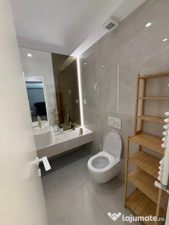Cortina North - apartament 2 camere + loc parcare