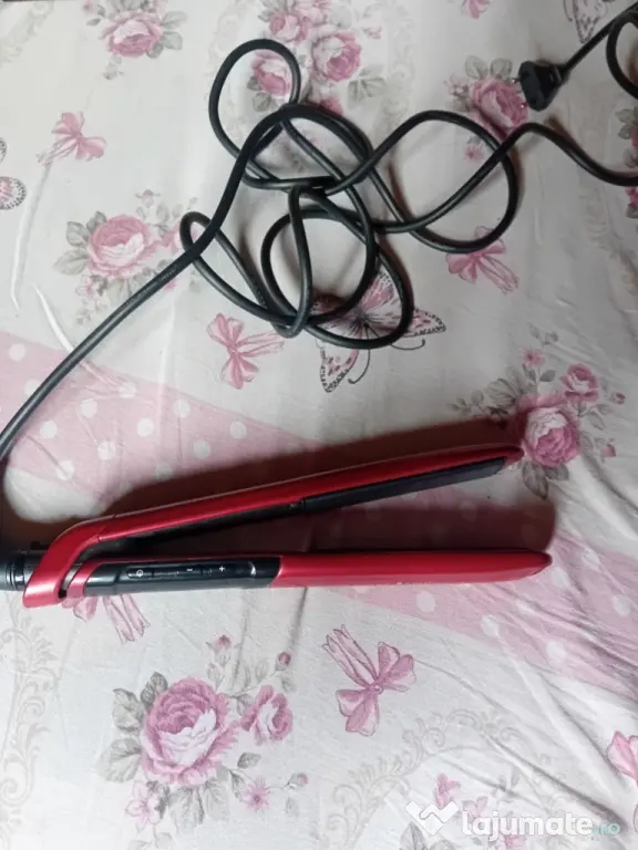 Ondulator de păr și placă de păr
