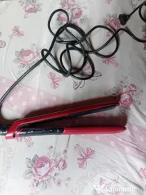 Ondulator de păr și placă de păr