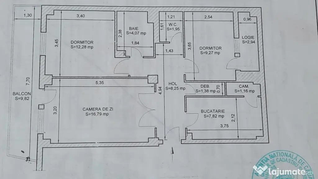 Vând apartament 3 camere bd Mircea