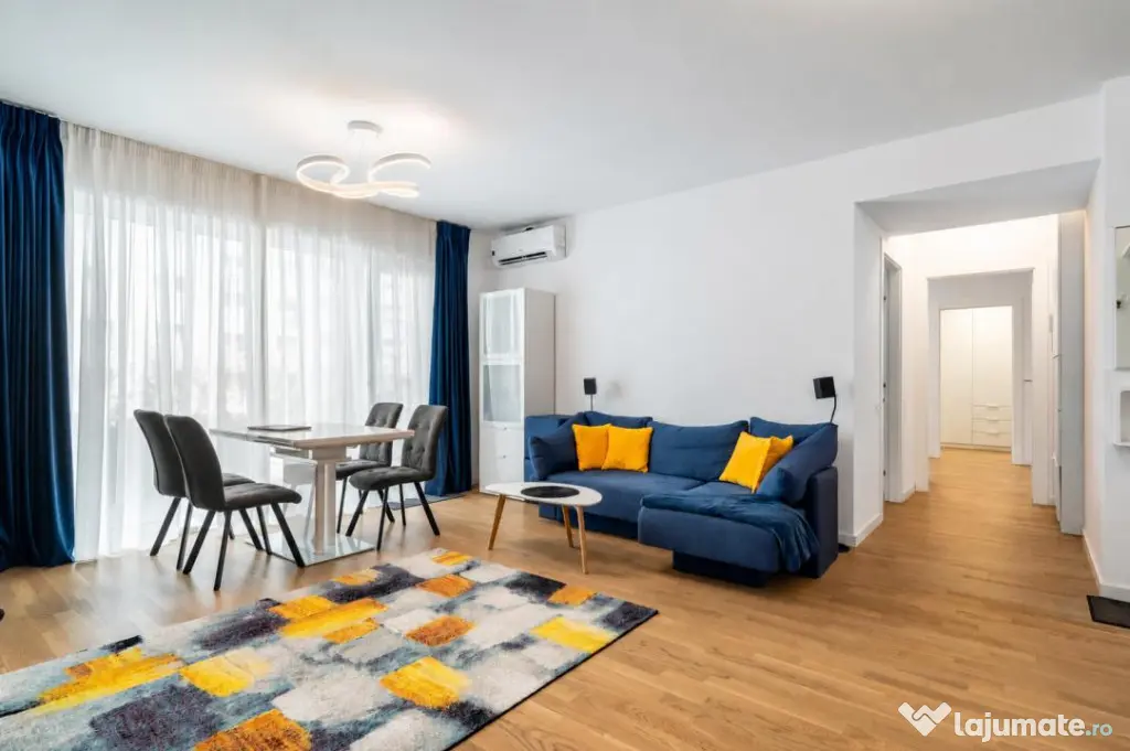 Apartament cu terasa cat o gradina, trei boxe si doua locuri