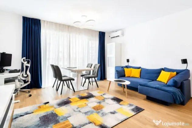 Apartament cu terasa cat o gradina, trei boxe si doua locuri