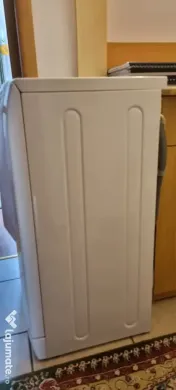 Vând mașină de spălat Hotpoint ARISTON, în condiții bune. 