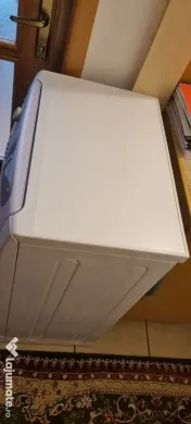 Vând mașină de spălat Hotpoint ARISTON, în condiții bune. 