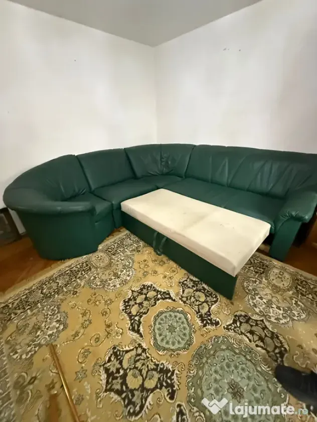 Vând mobilă dormitor + colțar extensibil – Bistrița