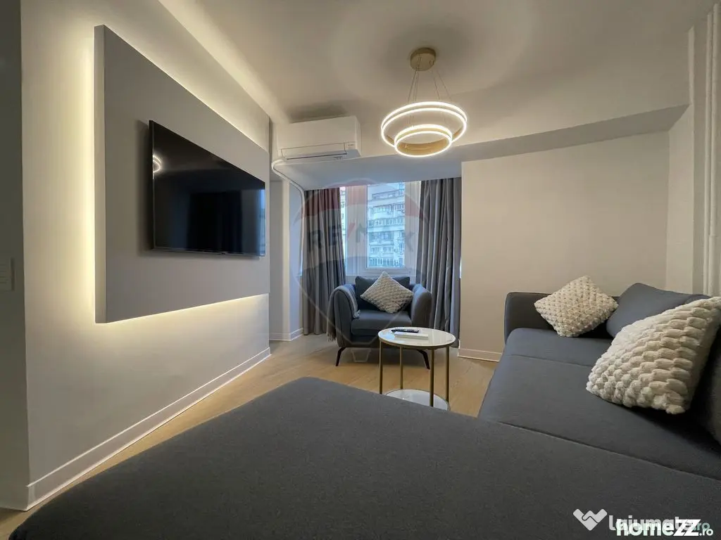 Apartament renovat, prima inchiriere - Piata Alba Iulia