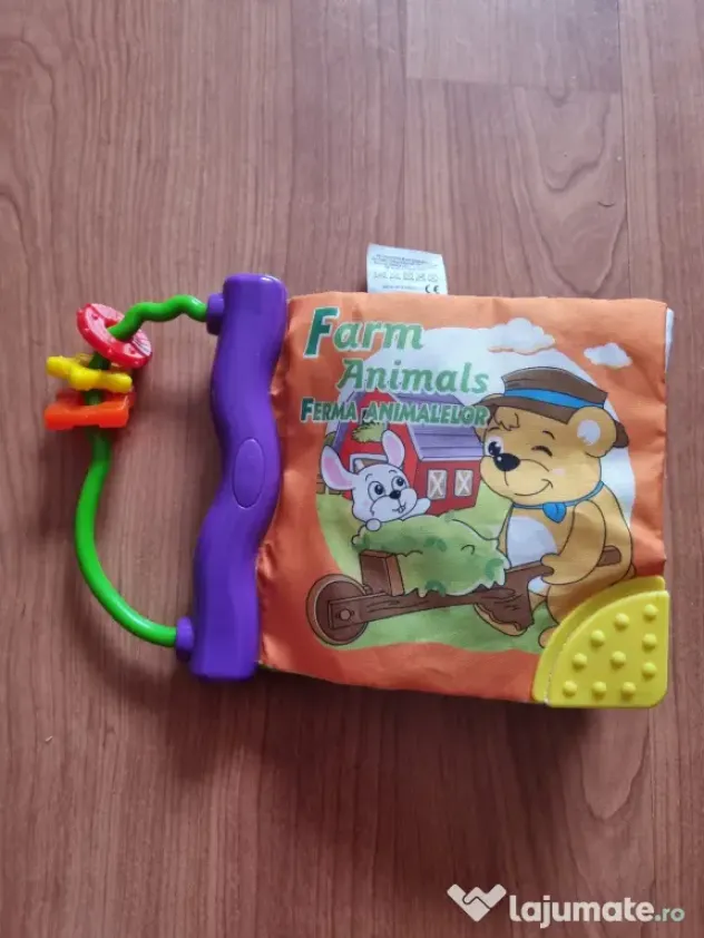 Ferma Animalelor: carte textila, plusuri: elefant si albina