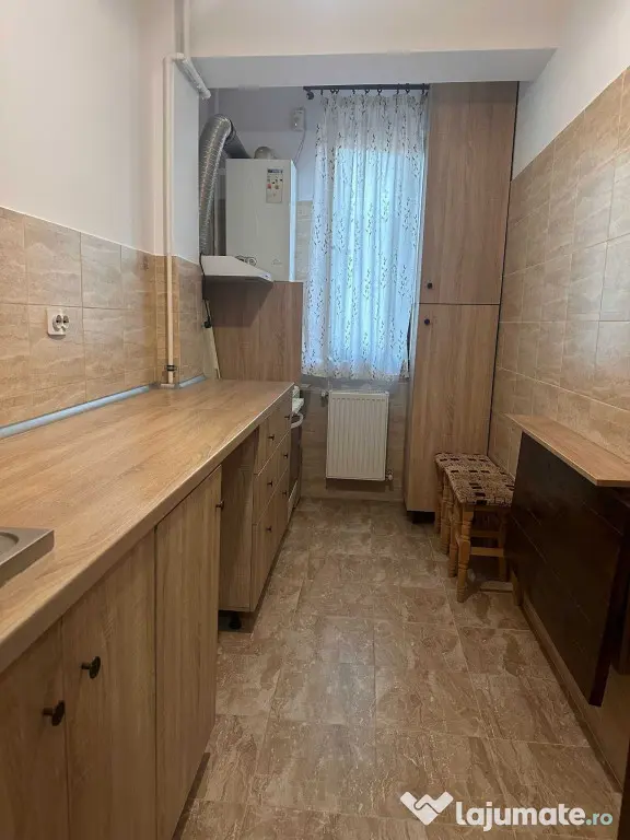 Berceni grand arena etaj 3 cu parcare
