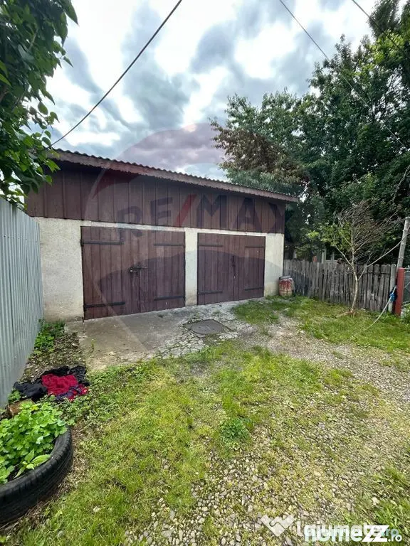 Casă de vânzare | Rădăuți | Ștefan cel Mare + 2 garaje
