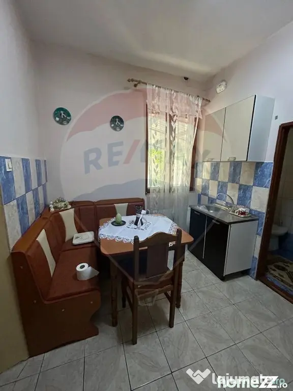 Casă de vânzare | Rădăuți | Ștefan cel Mare + 2 garaje