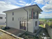Casa NZEB cu panouri fotovoltaice in Dezmir 