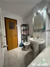 Super pret! a apartament cu 3 camere , zona13 septembrie