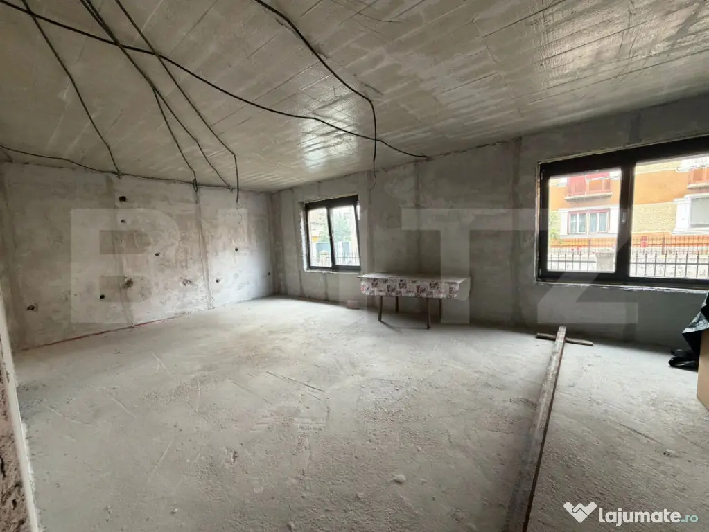Casa 180 mp, teren 793 mp, zona centrala Campia Turzii
