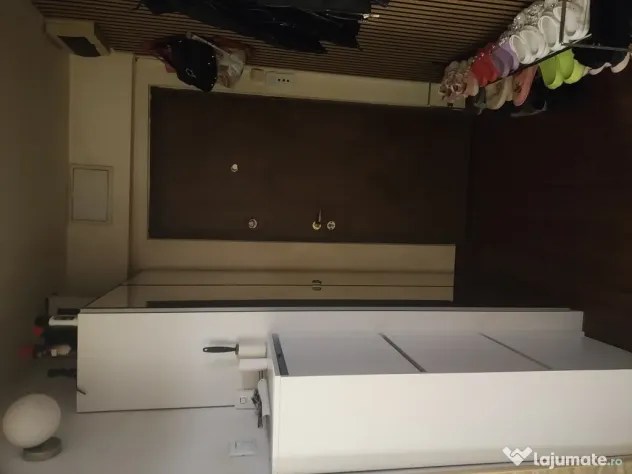 Vânzare apartament 4camere