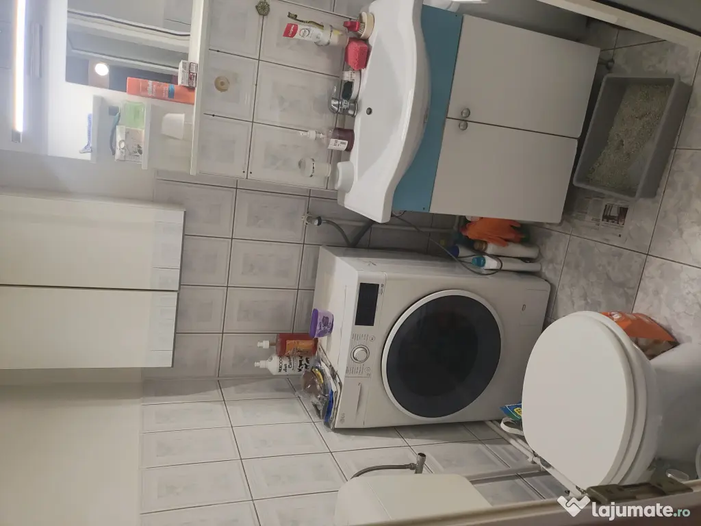 Vânzare apartament 4camere