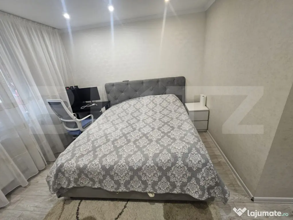 Apartament 3 camere, 72 mp, zona Tatarasi