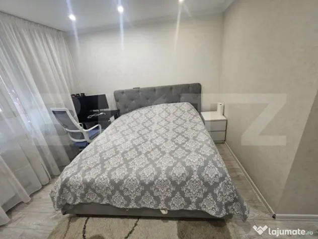 Apartament 3 camere, 72 mp, zona Tatarasi